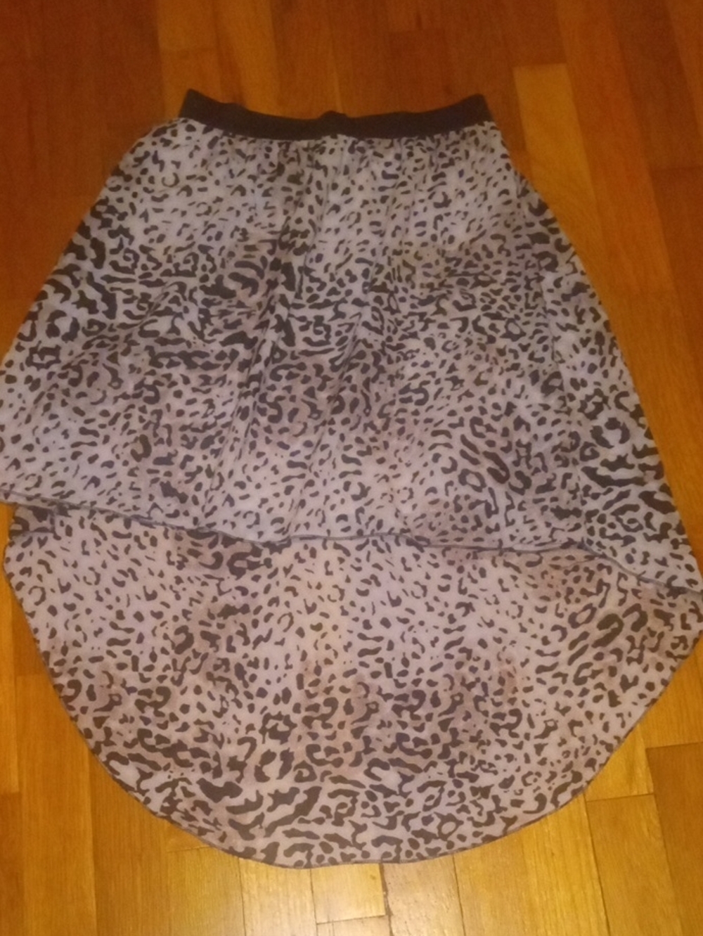 Juniors small hi lo skirt leopard print, elastic waist